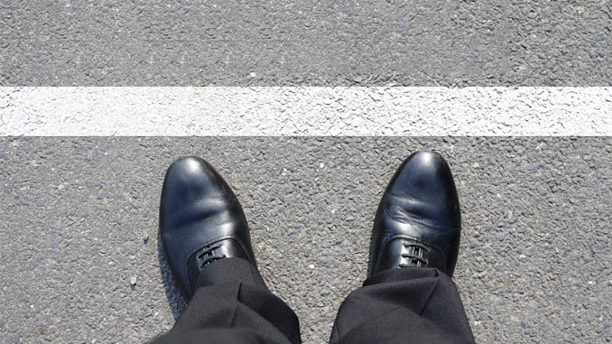 nhay viec cang ngheo